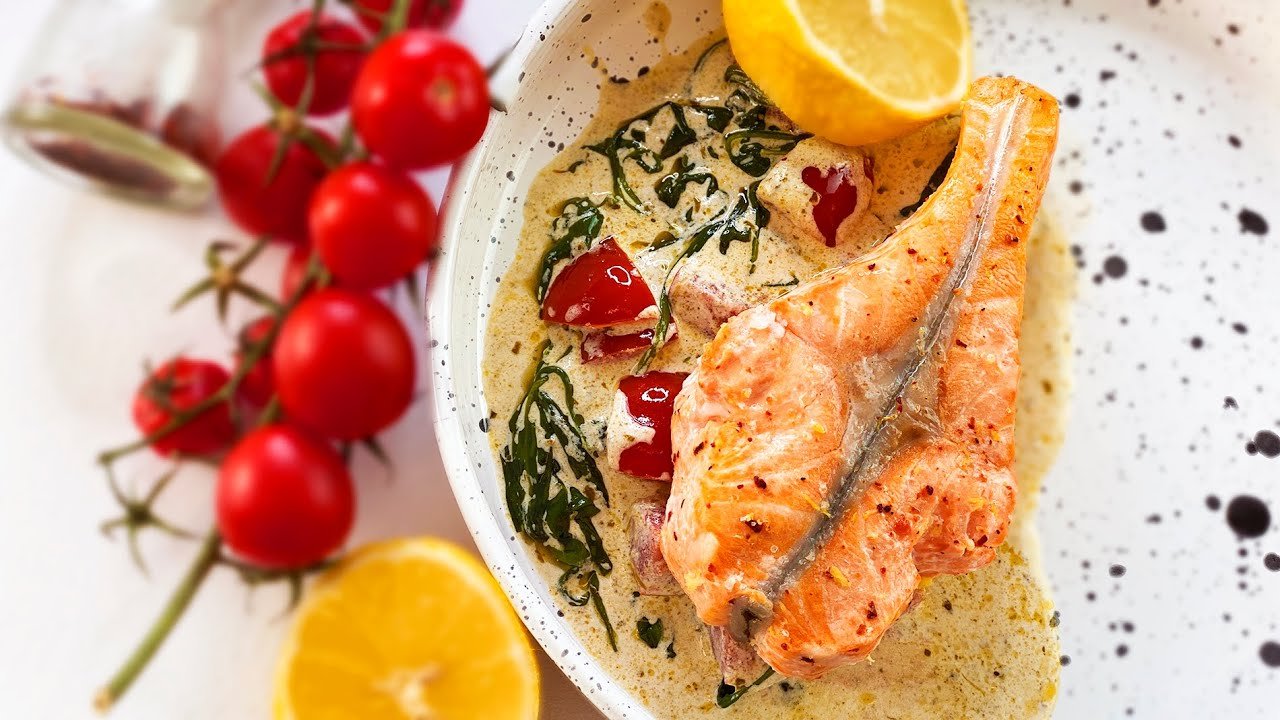 Pečený losos se špenátem a citronem jako řešení