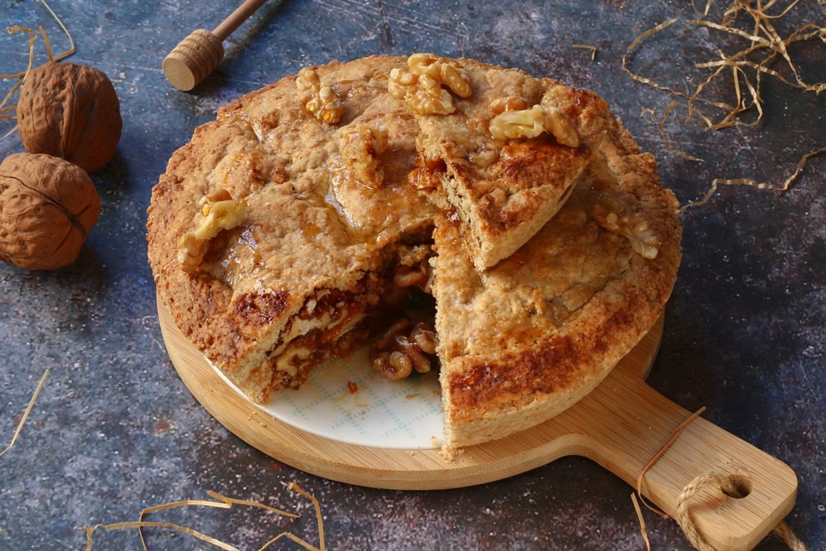 Pravá venkovská bábovka: vejce, kefír a citronová kůra pro vláčnost