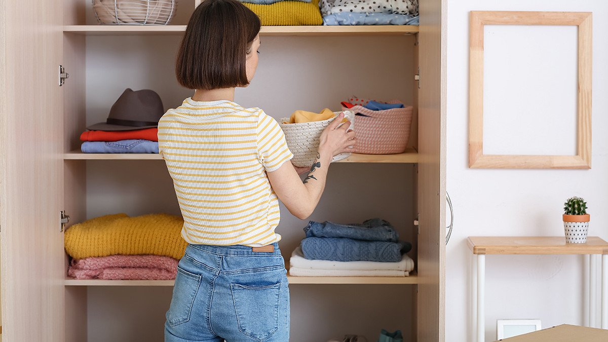 13 míst v domácnosti, která stojí za to uklidit před novoročními svátky po česku