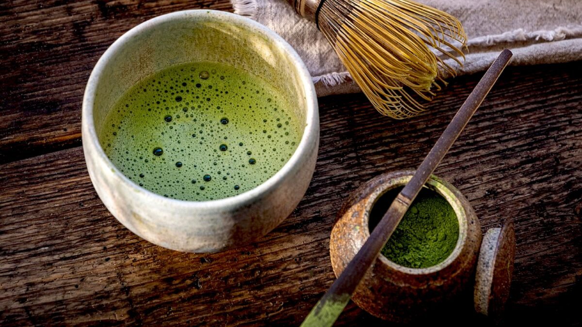 Proč není čaj večer dobrý nápad: „Někdy obsahuje tolik kofeinu jako shot espressa“