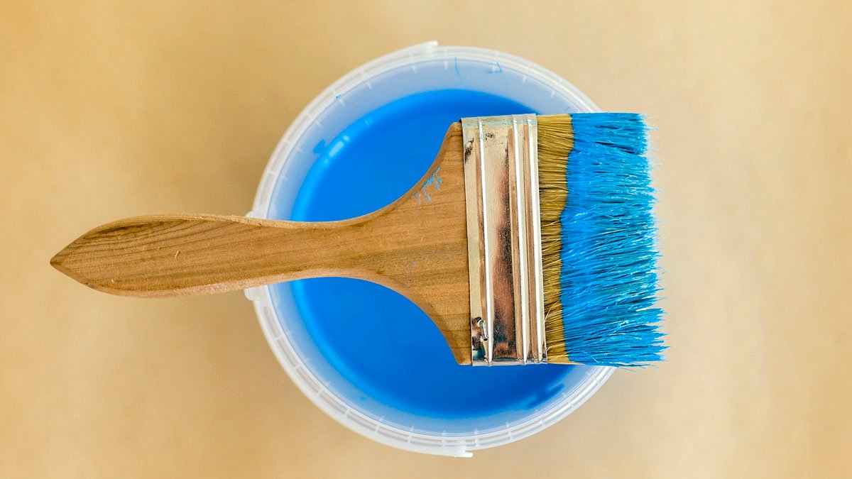 Je možné natřít plastová okna a co se stane: zkušenosti a rady z praxe