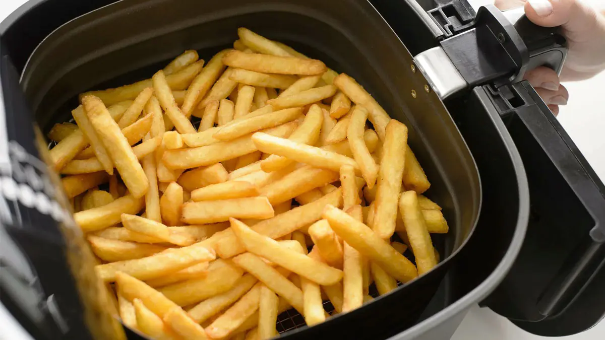 Od té doby, co používám tento jednoduchý krok, jsou mé hranolky z airfryer vždy křupavé