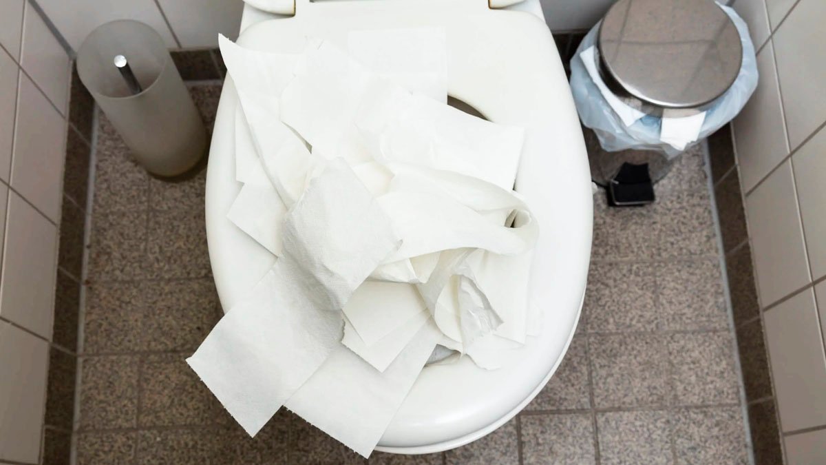 Příliš pozdě jsem si uvědomil, proč by se toaletní papír neměl splachovat do záchodu