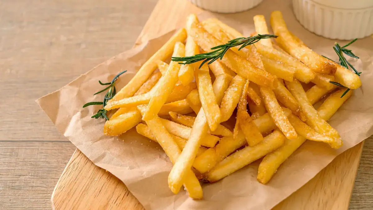 Od té doby, co používám tento jednoduchý krok, jsou mé hranolky z airfryer vždy křupavé