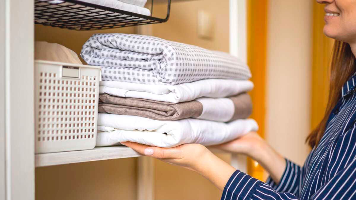 Předvánoční úklid: jak zastavit chaos dřív, než zaplaví celý dům 21 Předvánoční úklid: jak zastavit chaos dřív, než zaplaví celý dům