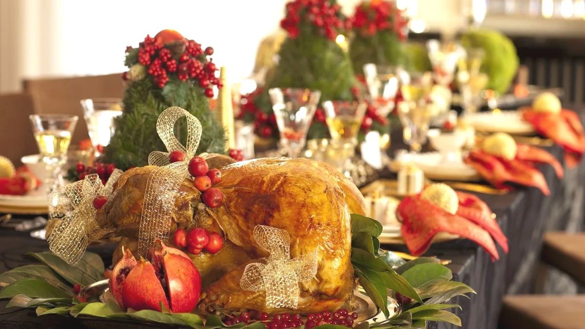 Co připravit na stůl v roce Červené Ohnivé Kobyly, abyste přilákali štěstí: menu, prostírání a dezerty 2 Co připravit na stůl v roce Červené Ohnivé Kobyly, abyste přilákali štěstí: menu, prostírání a dezerty