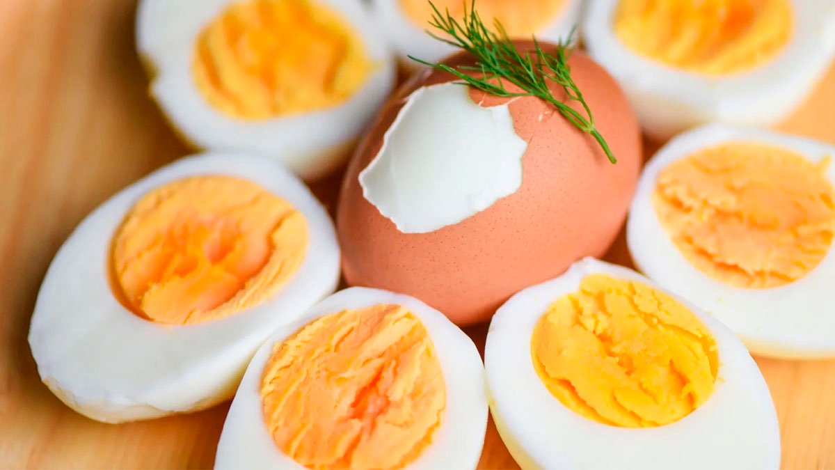 Rozlučte se s hrncem vody! Takto se nyní vaří vejce