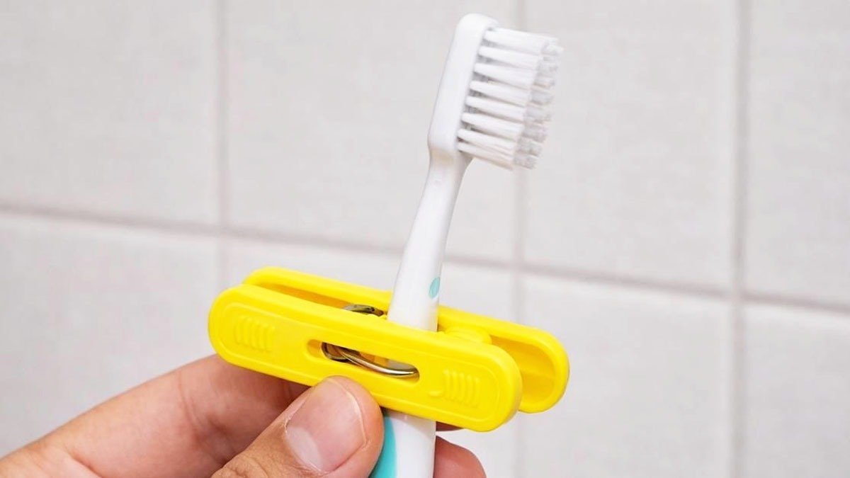 Zkuste uchopit zubní kartáček kolíčkem na prádlo. Všichni pak říkají: „Proč jsem to nevěděl dříve?“