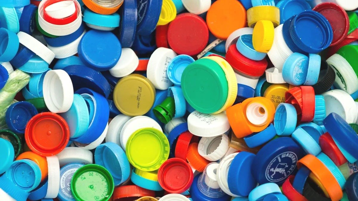 Už nevyhazuji plastové víčka od lahví – používám je v kuchyni a doma 11 Už nevyhazuji plastové víčka od lahví – používám je v kuchyni a doma