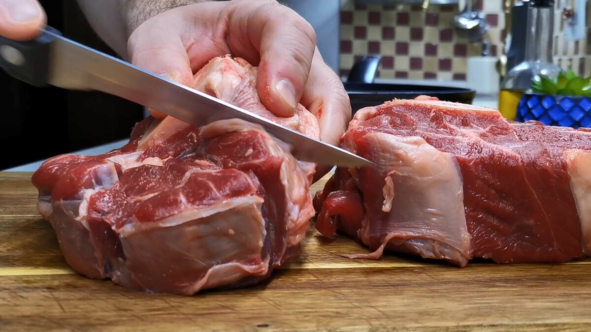 Toto maso je lepší než jehněčí a přitom není vůbec drahé. Jíme ho tak zřídka, že si ho mnozí nejdřív na internetu hledají podle fotky