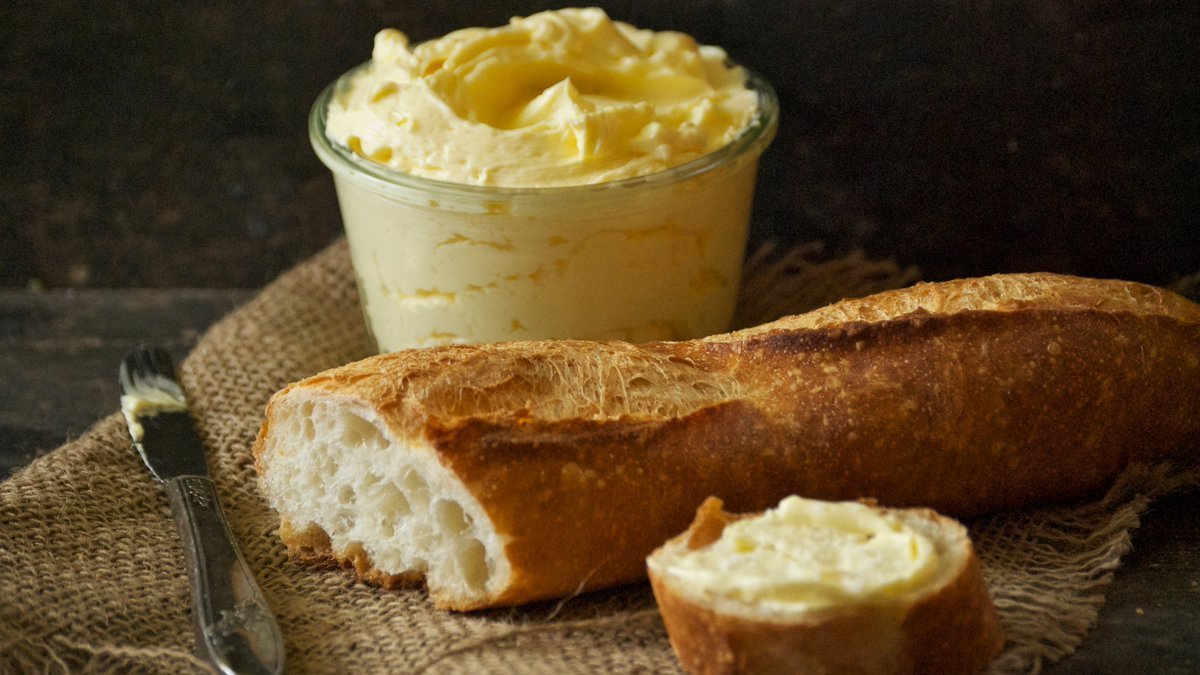 Jak vybrat přírodní máslo v Česku: vše rozhodne 1 slovo na obalu