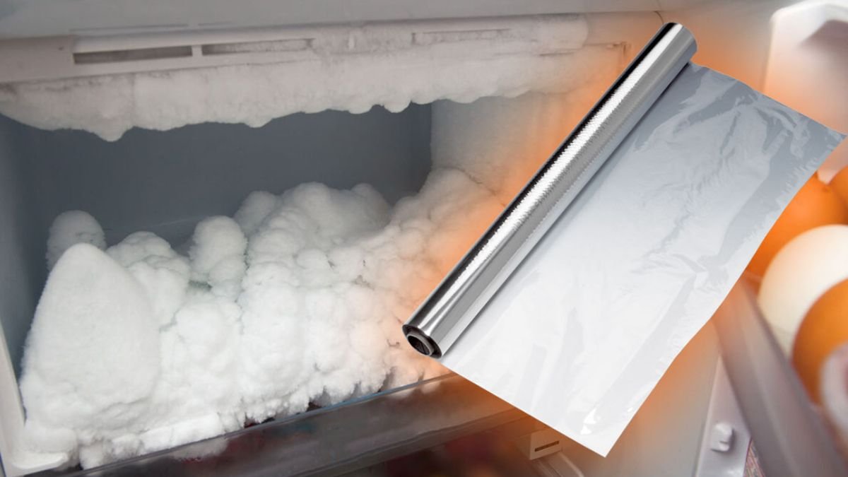 Jak použít hliníkovou fólii k odstranění ledu z mrazáku: tady je postup