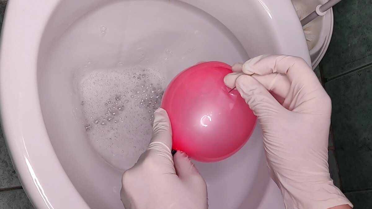 Dala jsem do záchodu balónek – za desítky let nikdo nic podobného neviděl 4 Dala jsem do záchodu balónek – za desítky let nikdo nic podobného neviděl