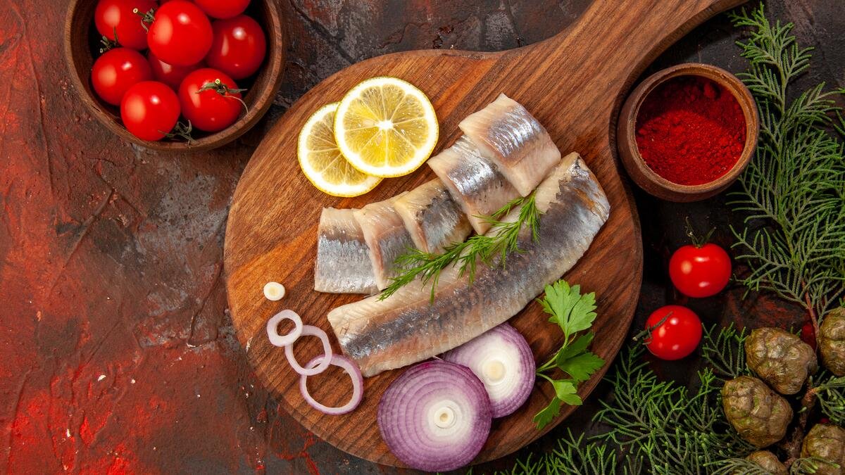 Jaký je rozdíl mezi sleděmi matias a à la matias