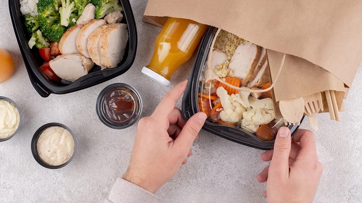 V rakouské restauraci si naúčtovali plastovou krabičku na zbylý řízek „Všechno něco stojí a ve výsledku se to nasčítá“