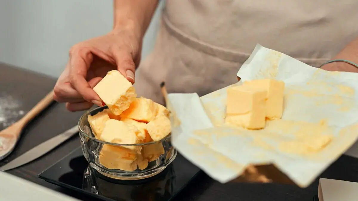 Cenová válka o máslo: jak dlouho můžete skladovat levné balíčky v Česku – a jak na to správně 2 Cenová válka o máslo: jak dlouho můžete skladovat levné balíčky v Česku – a jak na to správně