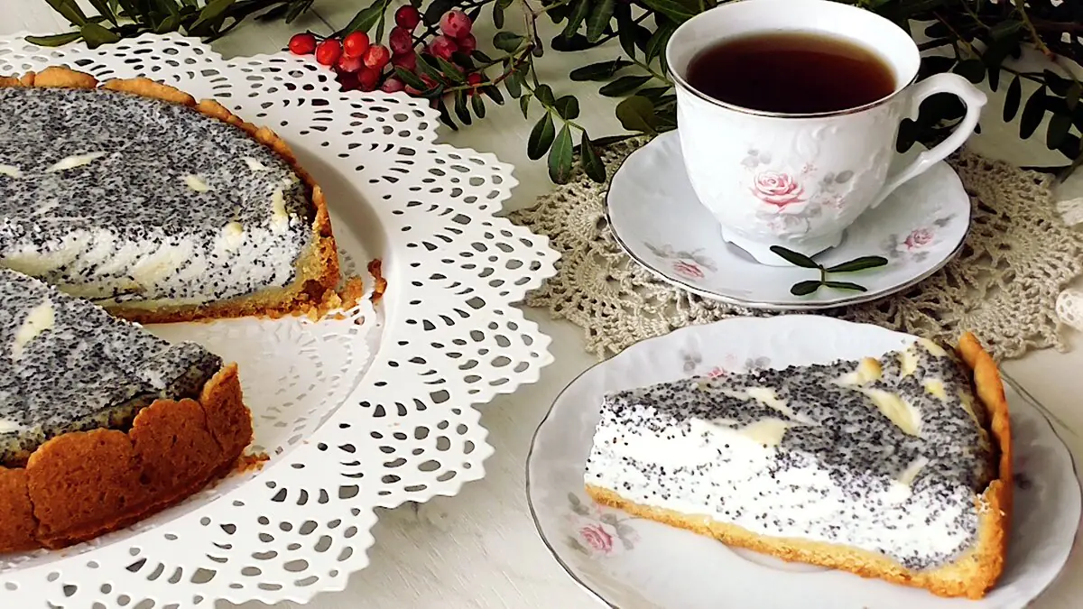 Místo dvou upeč jeden Tenhle koláč poráží makový závin i perník