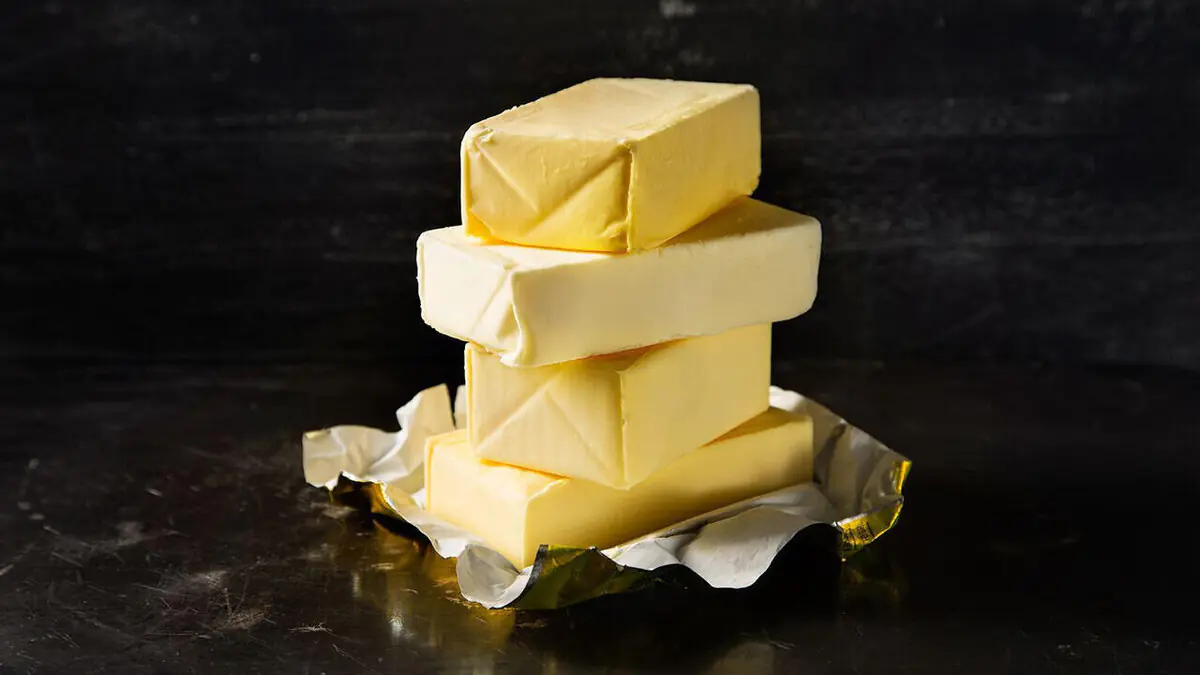 Cenová válka o máslo: jak dlouho můžete skladovat levné balíčky v Česku – a jak na to správně 3 Cenová válka o máslo: jak dlouho můžete skladovat levné balíčky v Česku – a jak na to správně