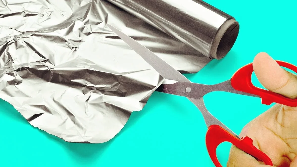 Položte hliníkovou fólii na matraci před spaním: rozdíl poznáte už druhé ráno