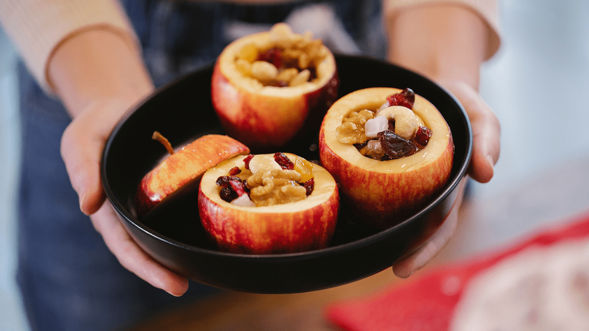 Pečená červená jablka na Štědrý večer