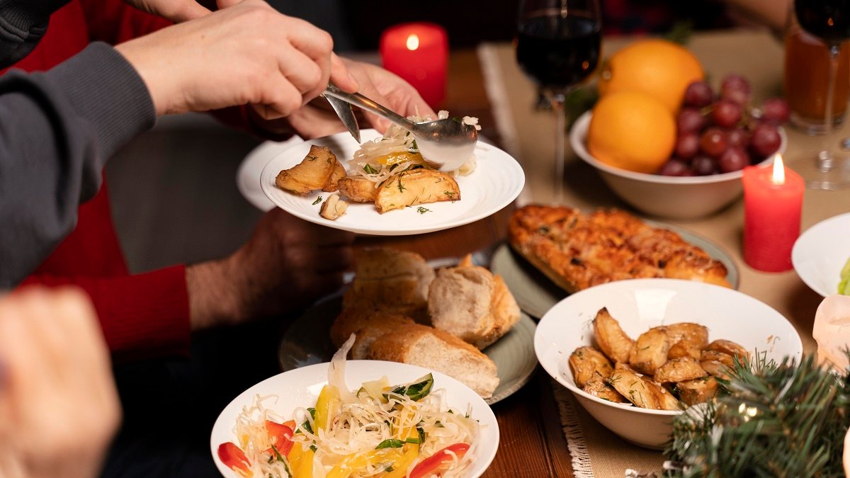Trik, jak nepřibrat během vánočních večeří: klíčem je pořadí jídel