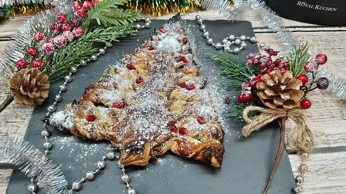 Rychlý dezert na novoroční stůl připravte efektní listový stromeček