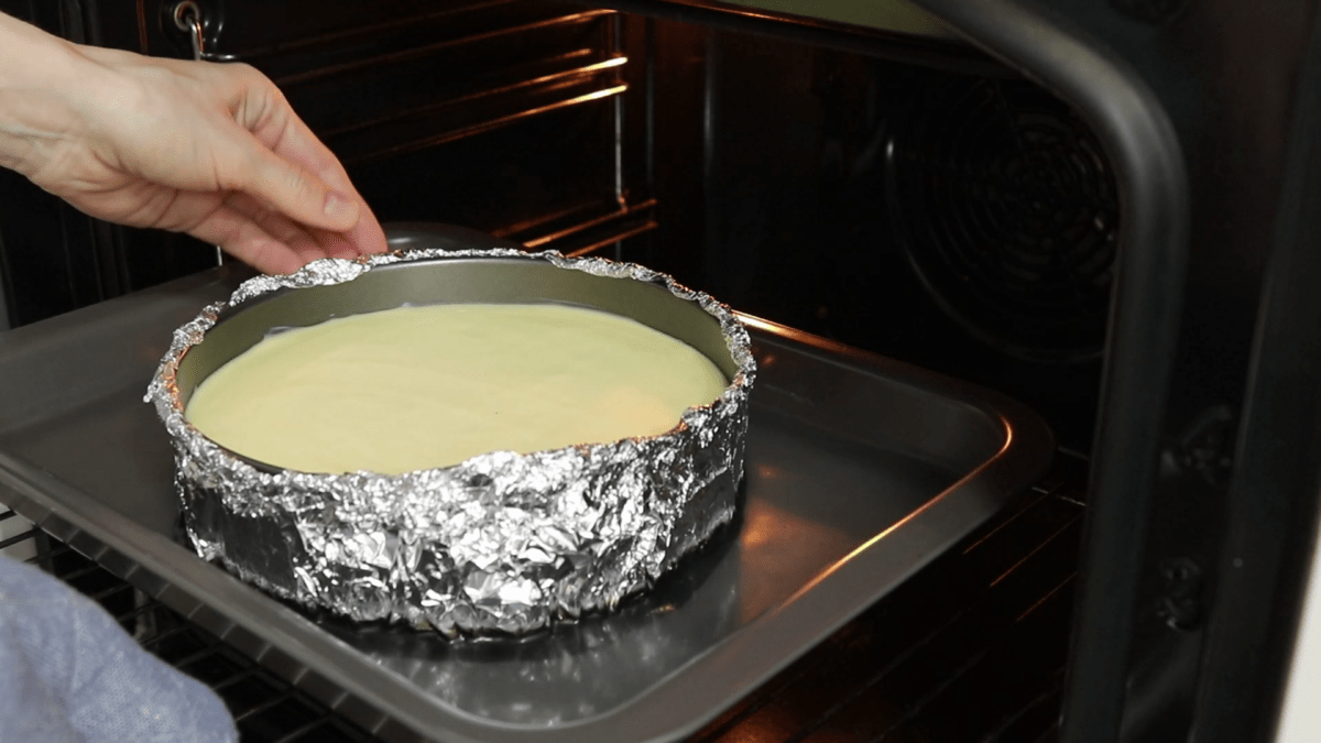 Cheesecake neklesne ani nepraská. Klíčem k dokonalému koláči je teplota pečení