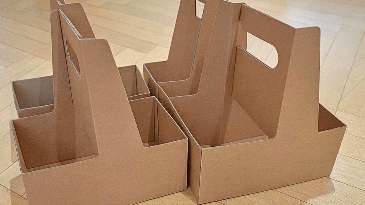 Zkuste dát kartonový držák na kávu do botníku… Proč jsem o tomhle super triku nevěděl dřív