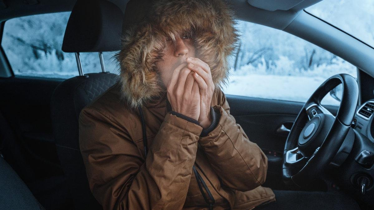 –25 °C a motor naskočí na půl otočení: český přístup, jak se vyrovnat s mrazem bez jakéhokoli „zahřívání“