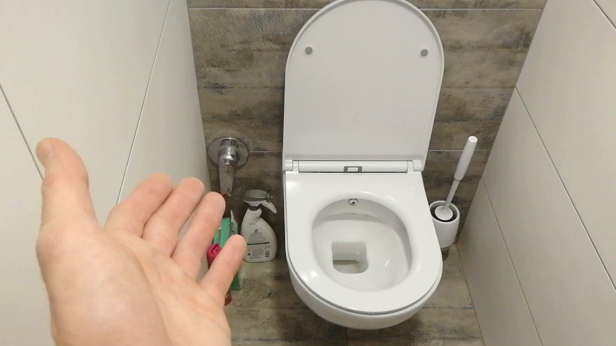 Proč byste měli vždy zavřít víko toalety: Důležitá fakta, která potřebujete znát