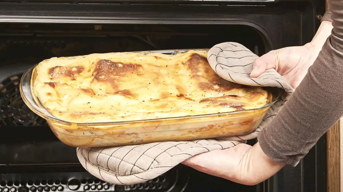 Neuvěřitelná dobrota: gratin z brambor a uzených kuřecích prsou, když mám chuť na syté domácí jídlo