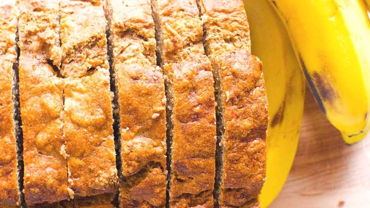 Banánový chléb na pánvi: pětiminutový recept, který promění vaši snídani