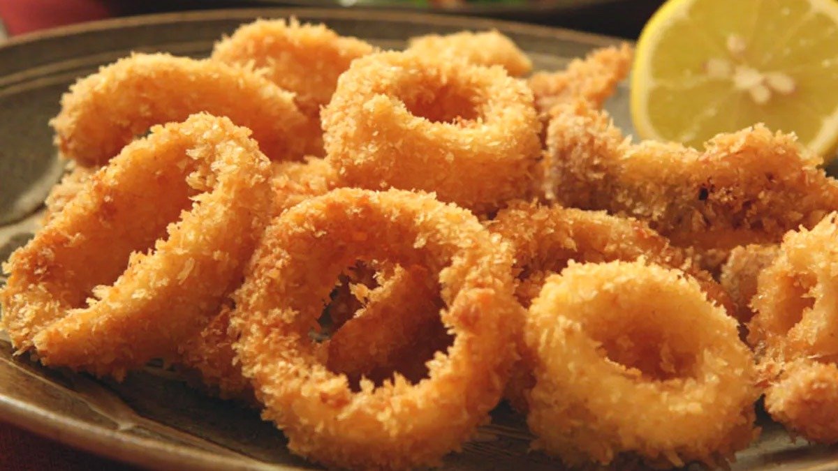 Isabel, kuchařka: „smažené kalamáry se neobalují v pšeničné mouce – křupavé budou s cizrnovou moukou“