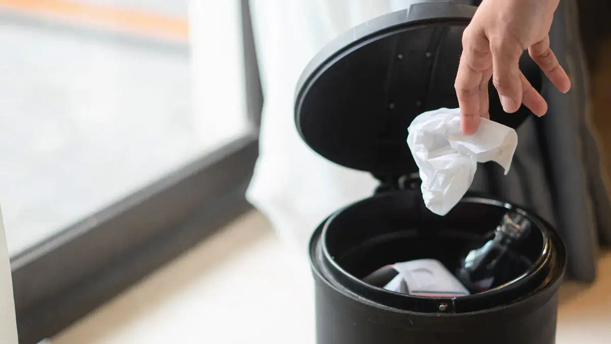 Triky se sáčky na odpadky dobývají domácnosti: maličkost, která každý den šetří čas a nervy