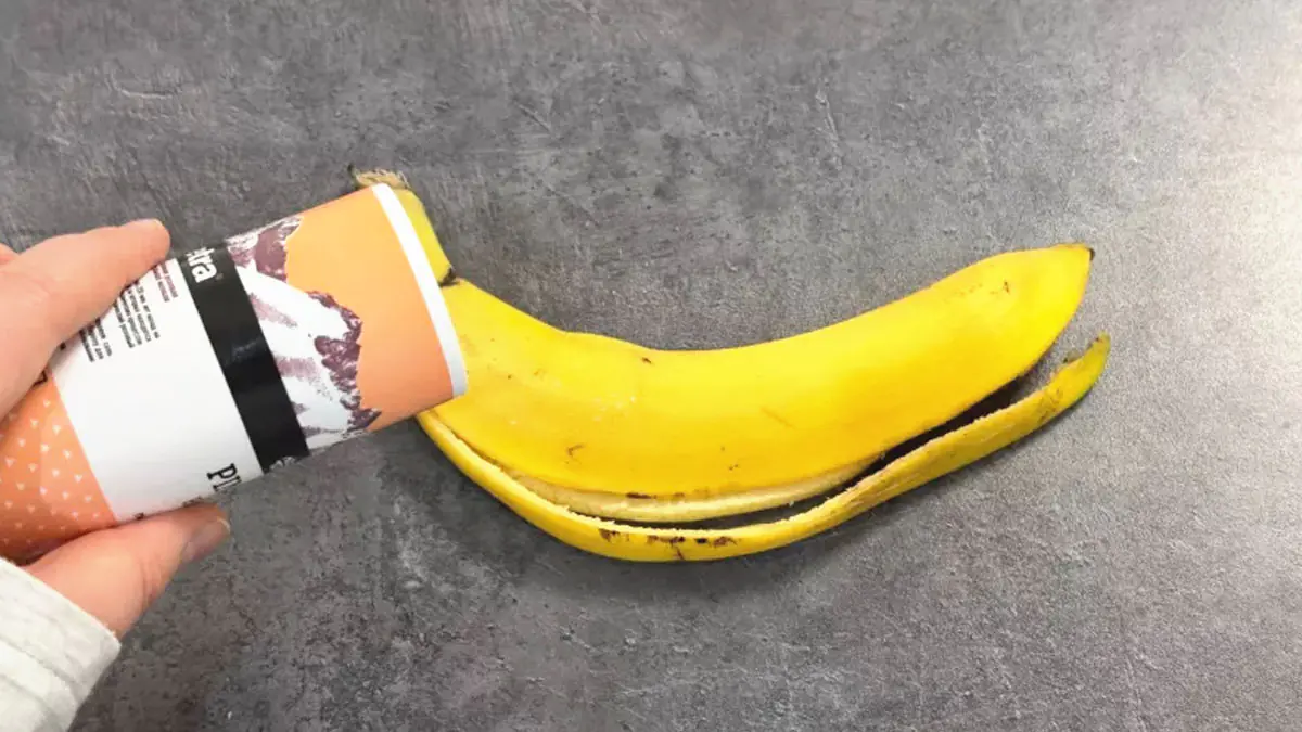 Banánovou slupku sypu solí a celou zimu si pochvaluji svou chytrost: nejlepší trik pro lenochy