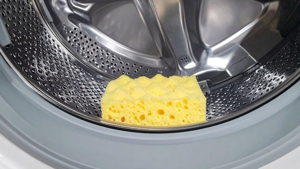 Dejte houbičky na nádobí do pračky: proč se to doporučuje