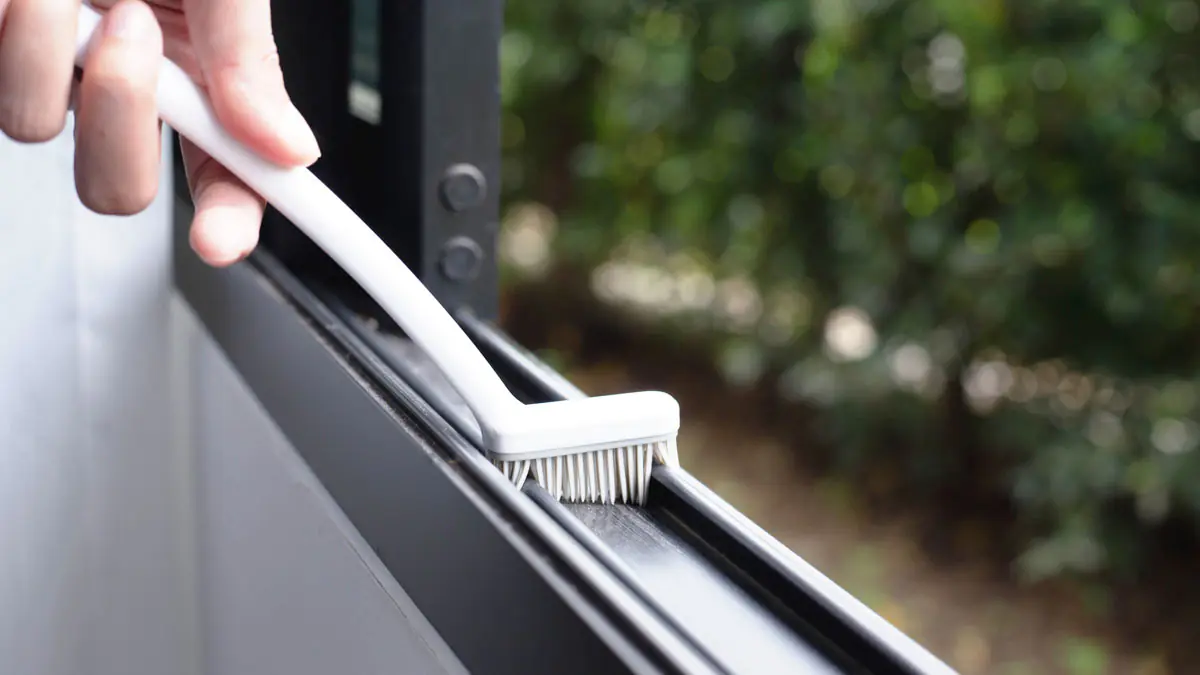 Okna jsem myl špatně celých 10 let: profesionální metoda bez šmouh