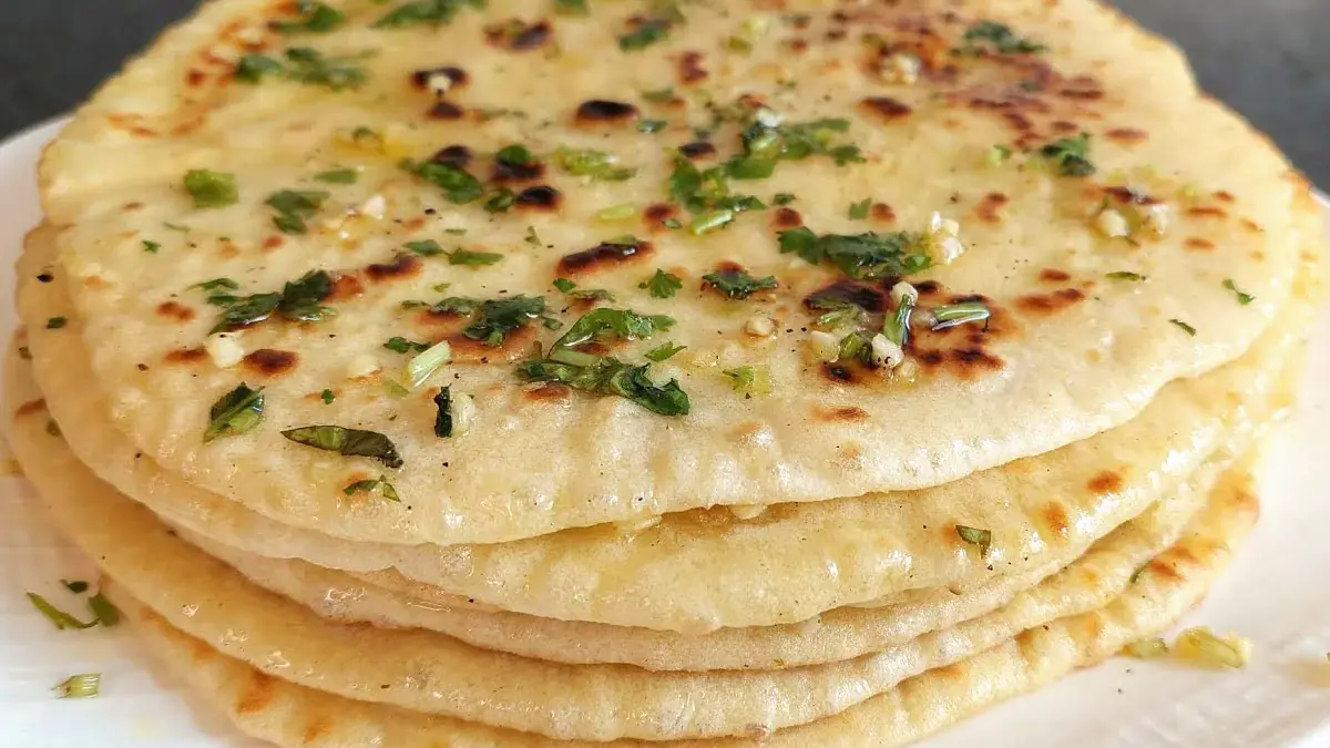 Recept na placky s máslem a česnekem