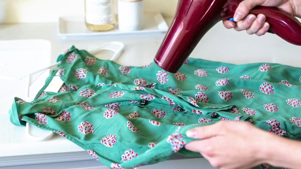 Jak usušit oblečení za 1 hodinu: rychlé tipy a triky