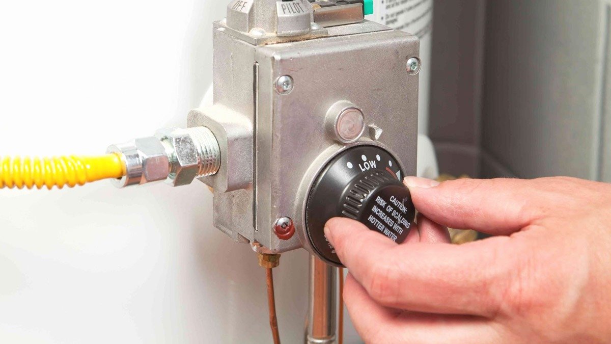 Stiskl jsem ‚to tlačítko‘ na kotli, abych ušetřil peníze, ale místo toho se mi účet za topení zvýšil třikrát až čtyřikrát