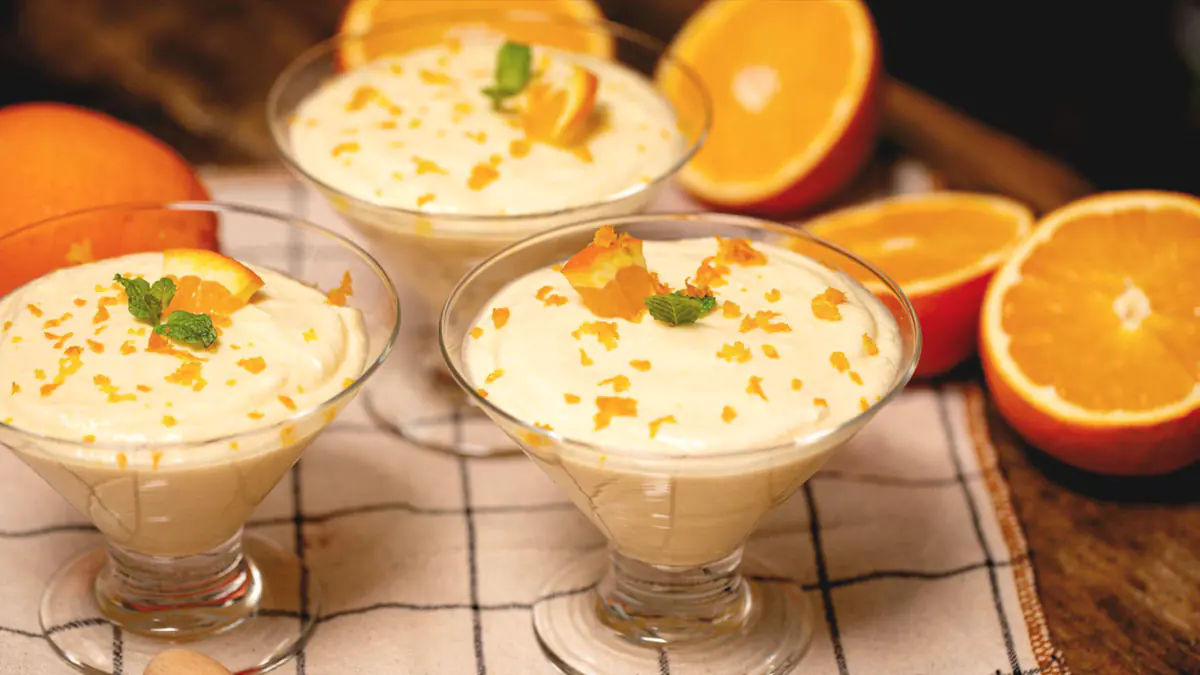 Vezmu pomeranč, smetanu a želatinu: zimní dezert chutnější než zmrzlina — připravíte ho raz dva