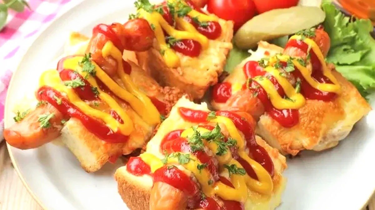 Obyčejné tousty už omrzely! „Tohle chci každé ráno“ – děti jsou nadšené. 3 jednoduché a oblíbené recepty z toastového chleba