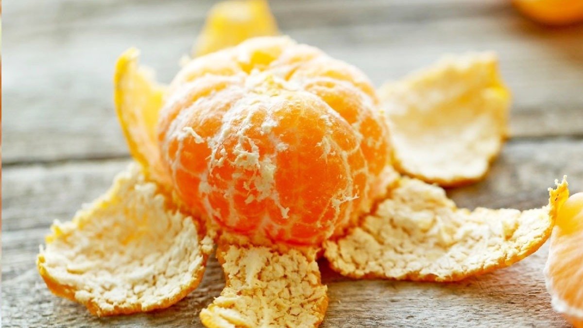 Proč byste při loupání pomeranče neměli vyhazovat bílá vlákna – čím jsou prospěšná