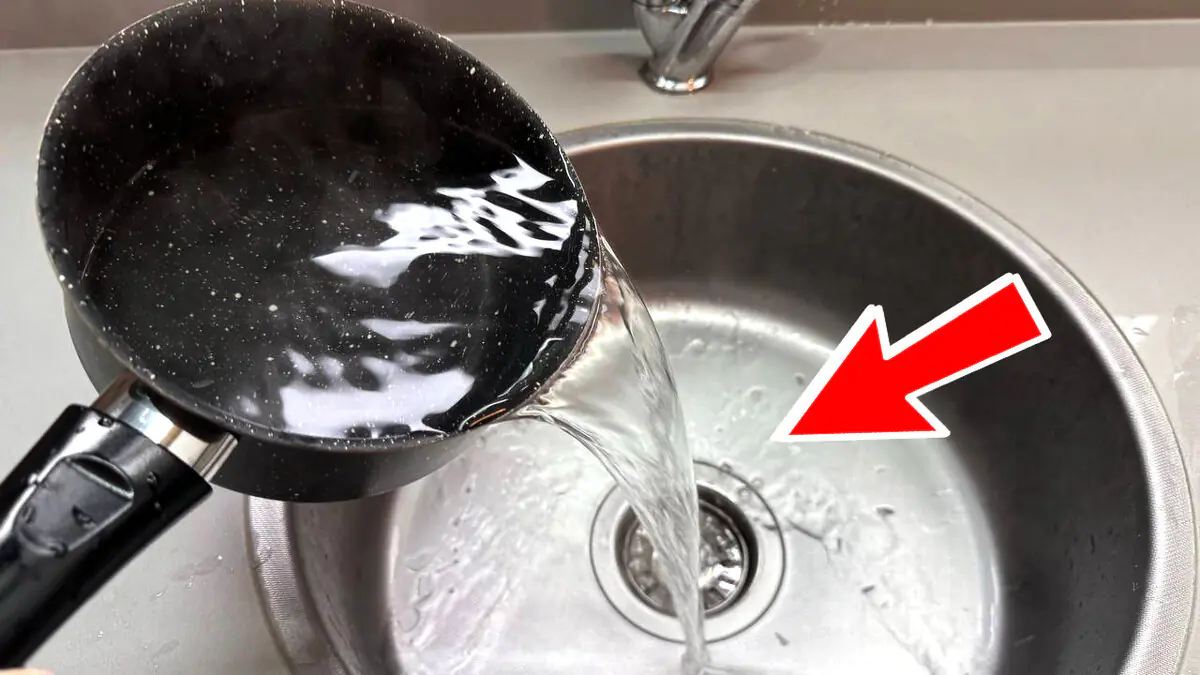 Instalatér vysvětluje, které „tipy na čištění“ z internetu ve skutečnosti poškozují potrubí