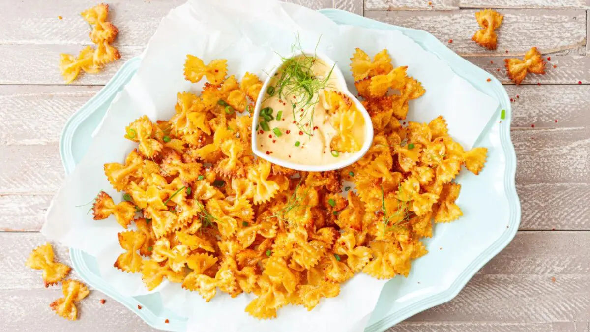 Jak zpracovat zbytky vaječných nudlí na krekry, které budou křupavé a voňavé