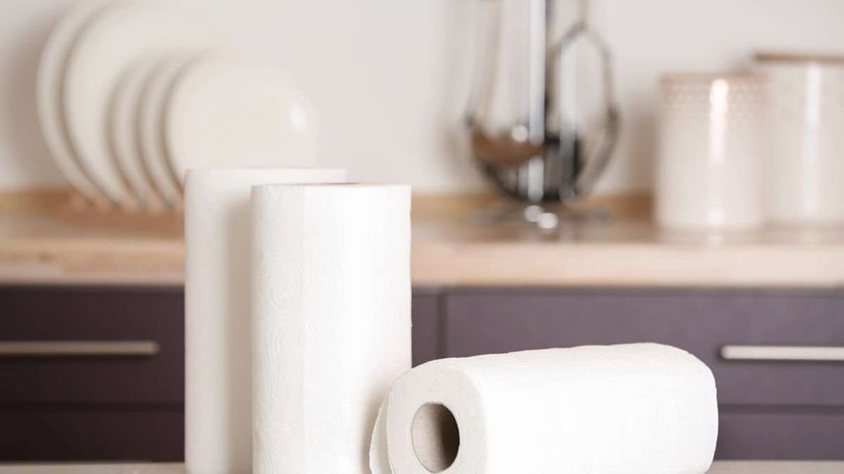 Kuchyňské papírové utěrky patří minulosti: ekologický trend je nahrazuje pratelnou a levnou alternativou