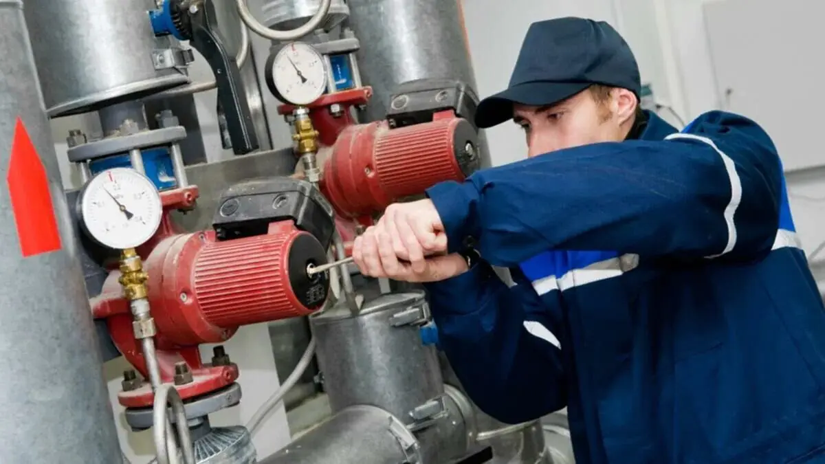 Žádná povinnost – žádný problém? Proč se zanedbaná údržba tepelných čerpadel může prodražit