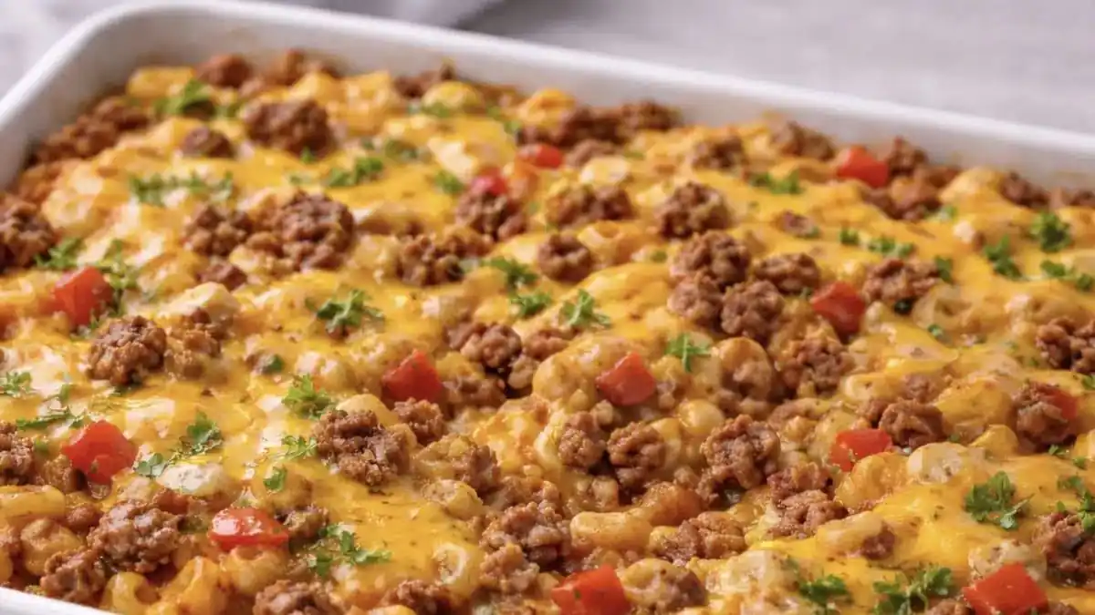 Cowboy těstovinový nákyp chutná jako z drahé restaurace, ale ve skutečnosti je levný 1 Cowboy těstovinový nákyp chutná jako z drahé restaurace, ale ve skutečnosti je levný