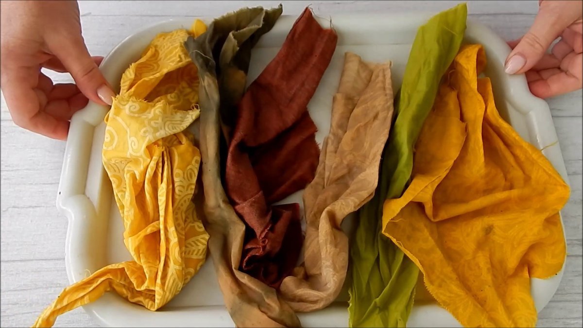 Důvod, proč čajová lžička soli v pračce zabraňuje obarvení bílého prádla barevným oblečením