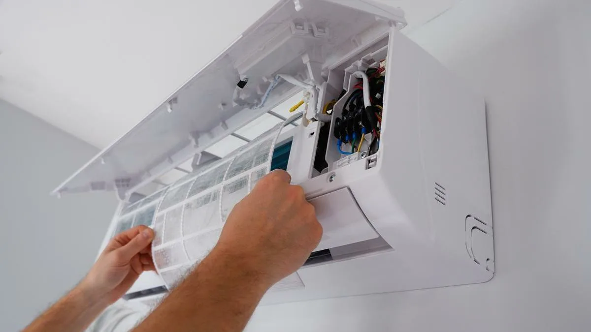 Tyto příznaky naznačují, že vzduchové tepelné čerpadlo dosluhuje